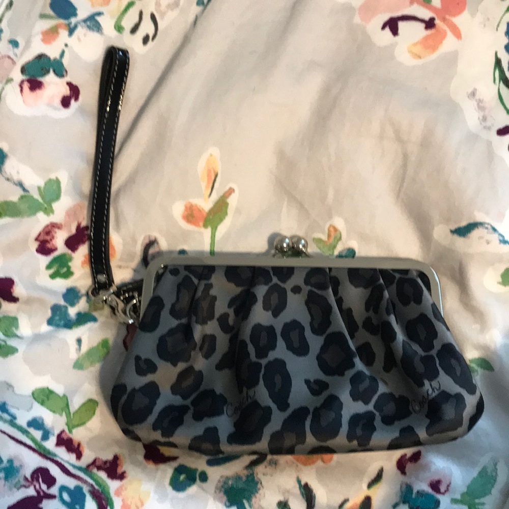 Wristlet